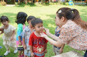 กิจกรรมสงกรานต์ (ศ. ๑๐ เม.ย.๖๙) Image 6