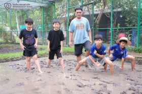 ป.๕ "ย่ำดิน เตรียมกล้า สืบสานวิถีชาวนา" (๑๒ มิ.ย.๖๙) Image 2