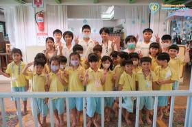 พี่ ป.๖ แสดงนิทานวันจันทร์และอำลาน้องอนุบาล (๖ ก.ค.๖๙) Image 3