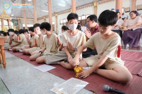 ถวายเทียนพรรษา ณ วัดกำแพง (๒๓ ก.ค.๖๙) Image 7