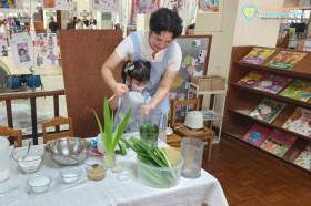 อนุบาล ๑-๓ "ขนมเปียกปูนใบเตย" ขนมไทยแทนใจมอบให้แม่ (๑๑ ... Image 6