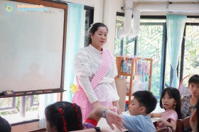 ป.๓ นำเสนอชุดแต่งกาย ๔ ภาค (๒ ต.ค.๖๙) Image 5