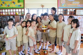 พี่ประถมจัดพานไหว้ครู Image 7