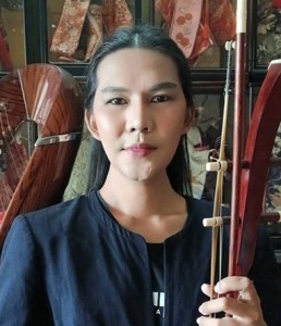 อมรรัตน์ ภู่ประสม (ครูรัช) Image 1