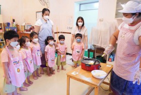 กิจกรรมประกอบอาหารบ้านเด็กเล็ก -ไข่เจียวต้นอ่อนทานตะวัน 25 ก ... Image 8